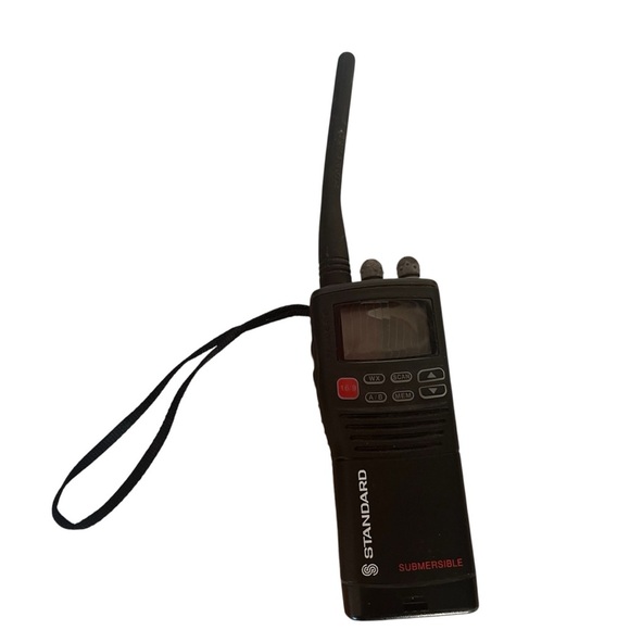 Other - Standard Horizon HX350S Submersible 5W Marine Handheld Radio/Walkie-Talkie AS IS